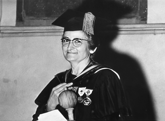 Dr. Salwa Nassar (’33)